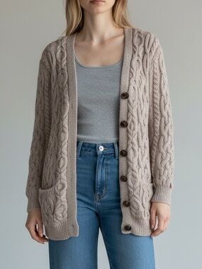Aran Mor 100% Merino Wool Boyfriend V-Neck Button Front Cardigan | Size S